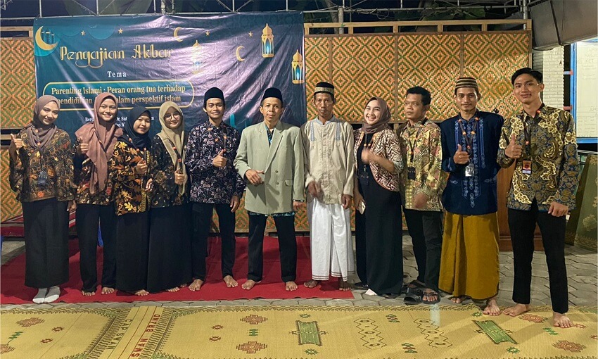 KKN UAD dan Kesadaran Parenting Islam di Dusun Ciren - AnakPanah.id