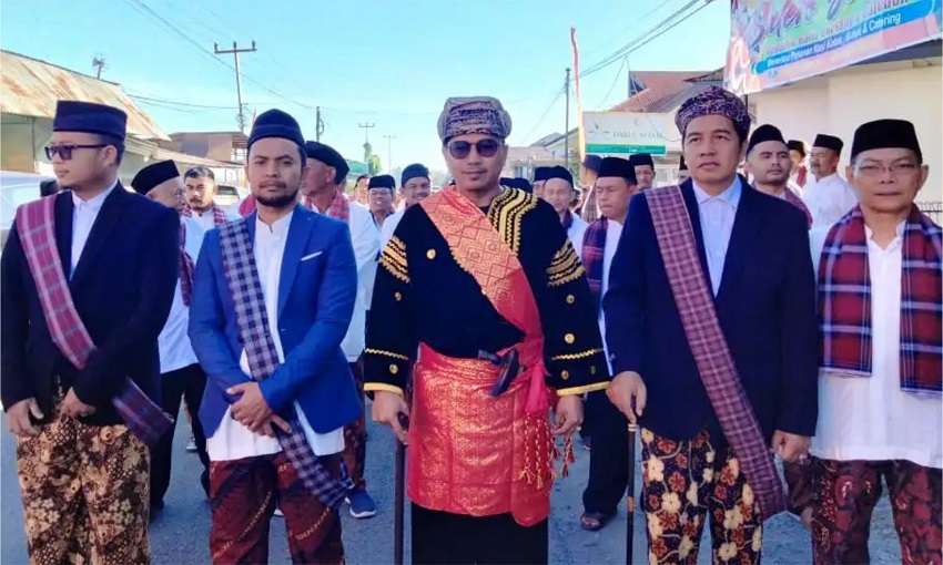 Dirut Suara Muhammadiyah Deni Asyari Terima Gelar Datuak Marajo - AnakPanah.id