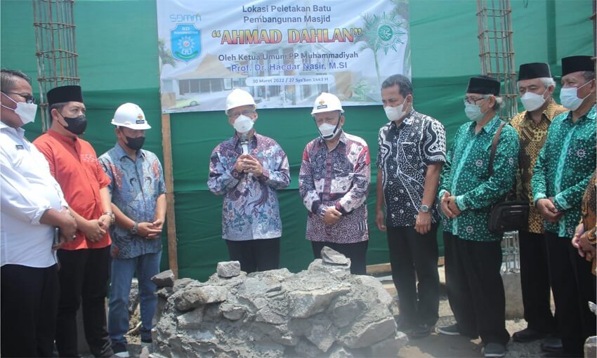 Hadirkan Ketum PP Muhammadiyah, PCM Banguntapan Selatan Adakan Peletakan Batu Pertama Masjid Ahmad Dahlan - AnakPanah.id