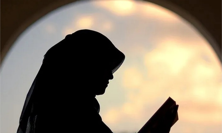 Kesehatan Rambut bagi Wanita Muslimah yang Berhijab - AnakPanah.id