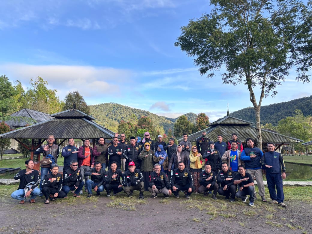 Kopdargab Perdana BikersMu Korwil Jabar Sukses Digelar, Ketua Terpilih Dikukuhkan di Ciwidey - AnakPanah.id